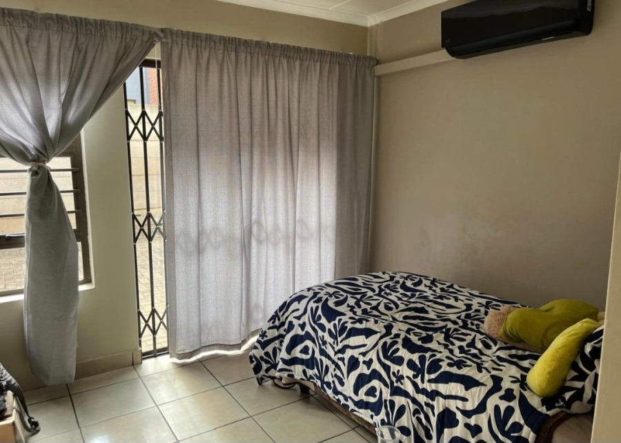 2 Bedroom Property for Sale in Universitas Free State